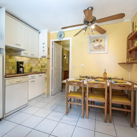 Francia-5 By Interhome *