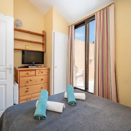 Francia-5 By Interhome *