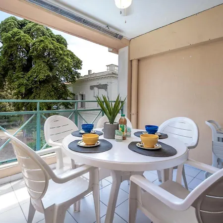 Francia-5 By Interhome *